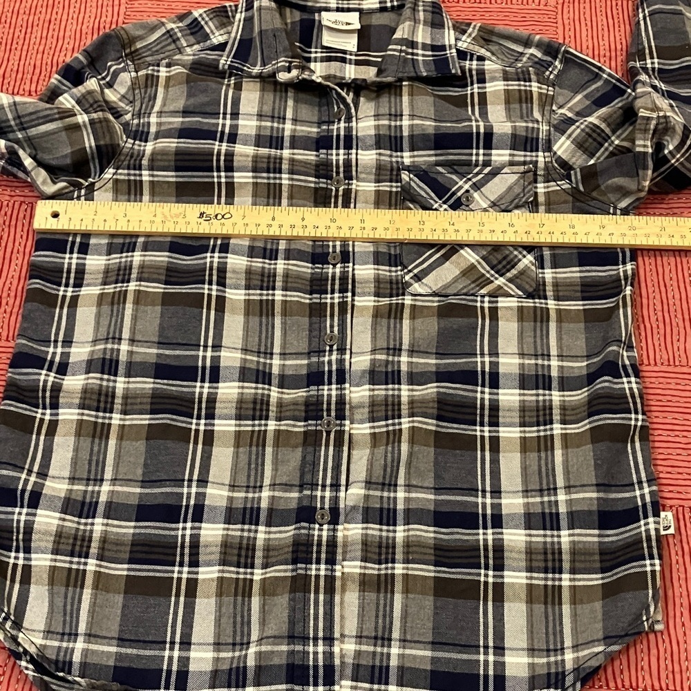 The North Face small women’s Blue / Gray / brown Plaid Button Down Shirt - Picture 5 of 12